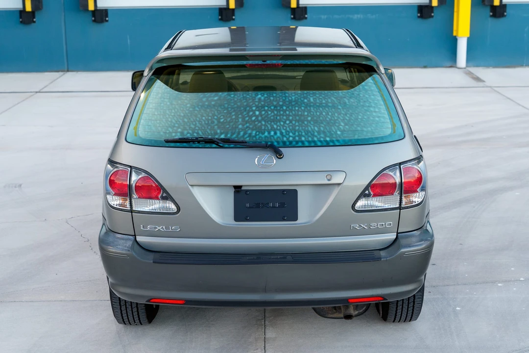 2003 Lexus RX 1st Gen - Image 30 of 31
