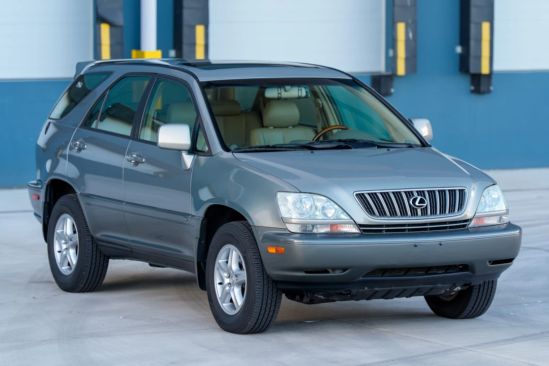 2003 Lexus RX 1st Gen - Image 19 of 31