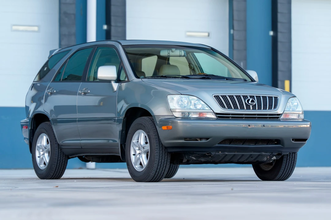 2003 Lexus RX 1st Gen - Image 18 of 31
