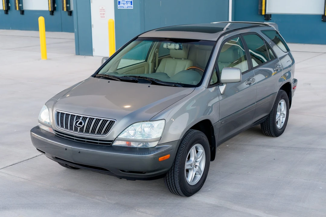 2003 Lexus RX 1st Gen - Image 4 of 31