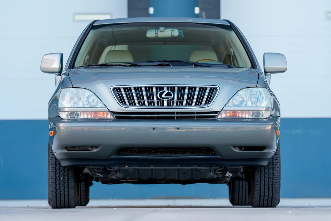 2003 Lexus RX 1st Gen - Image 13 of 31