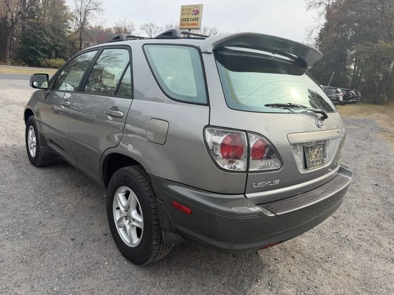 2003 Lexus RX 1st Gen - Image 9 of 12