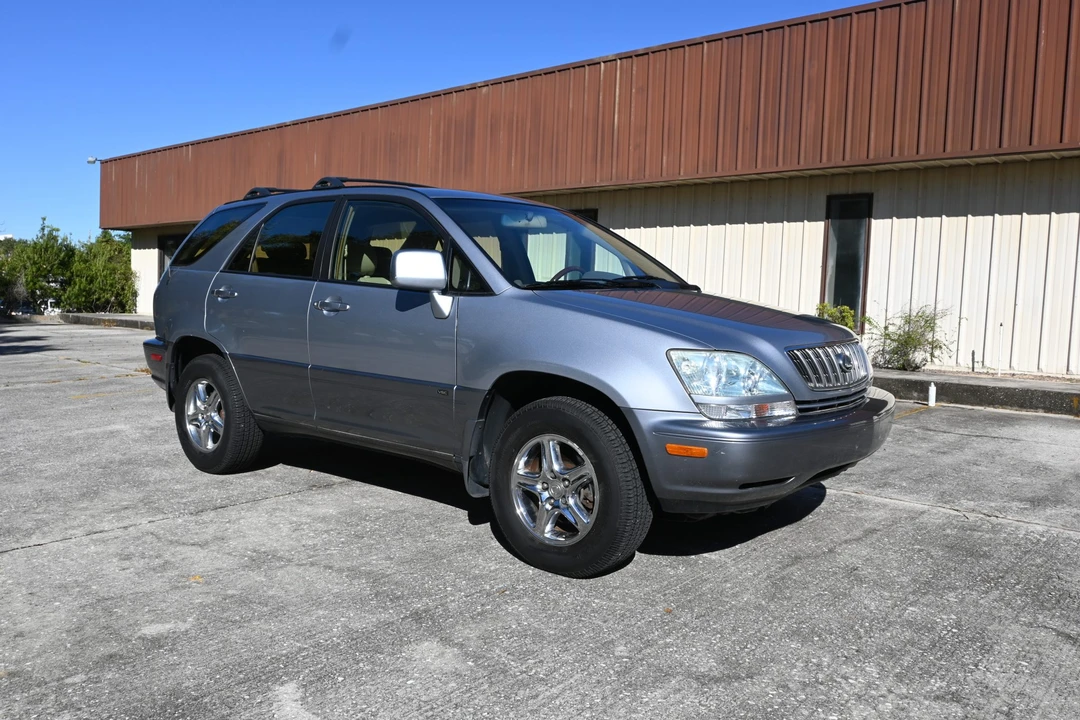 2003 Lexus RX 1st Gen - Image 27 of 31