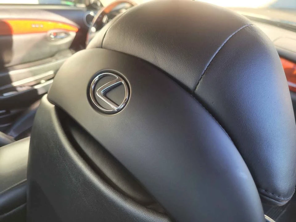 2003 Lexus SC430 - Image 12 of 16
