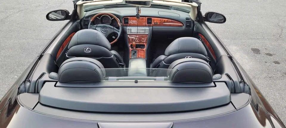 2003 Lexus SC430 - Image 16 of 16