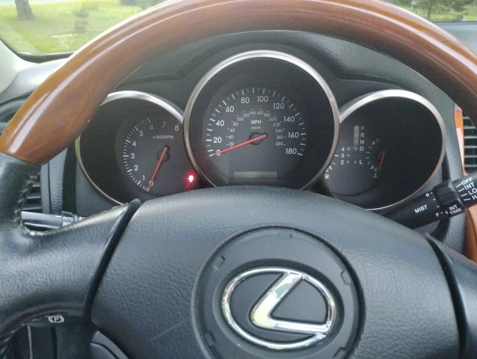 2003 Lexus SC430 - Image 6 of 11