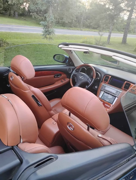 2003 Lexus SC430 - Image 9 of 11