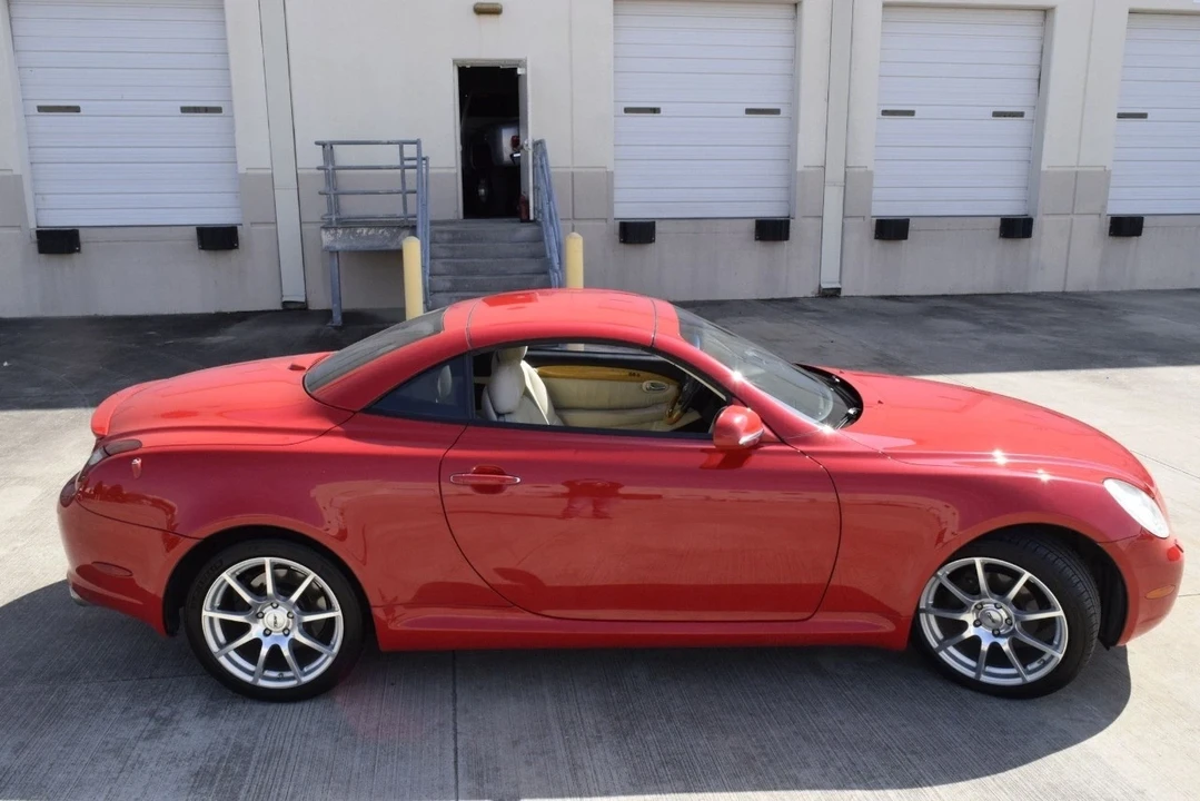 2003 Lexus SC430 - Image 10 of 21