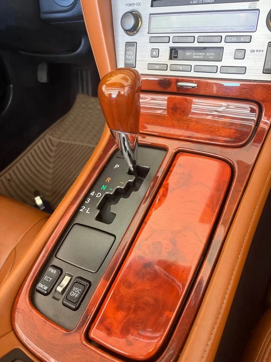 2003 Lexus SC430 - Image 7 of 10