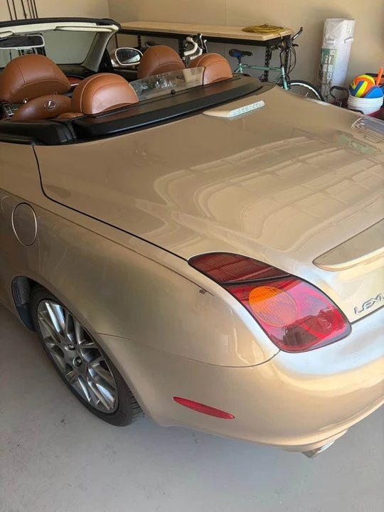 2003 Lexus SC430 - Image 4 of 10