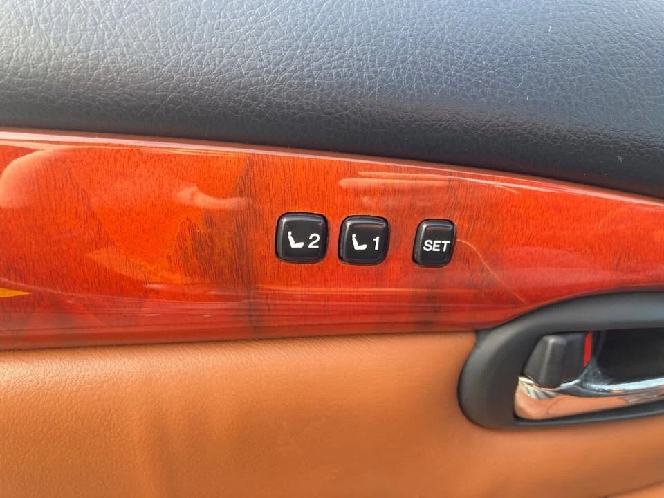 2003 Lexus SC430 - Image 13 of 20
