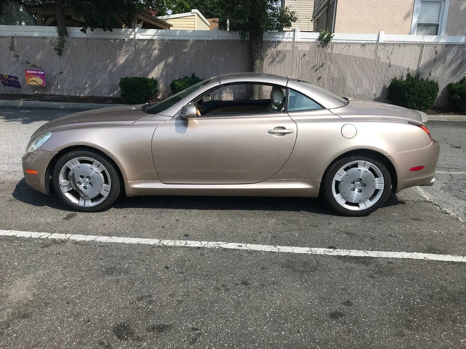 2003 Lexus SC430 - Image 4 of 20