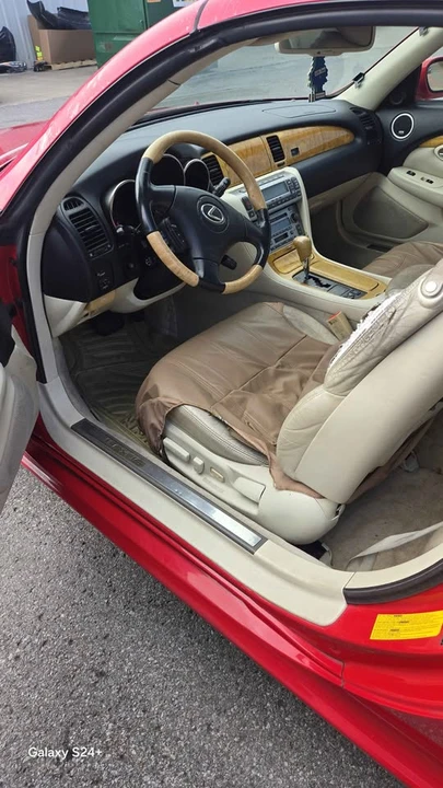2003 Lexus SC430 - Image 6 of 10