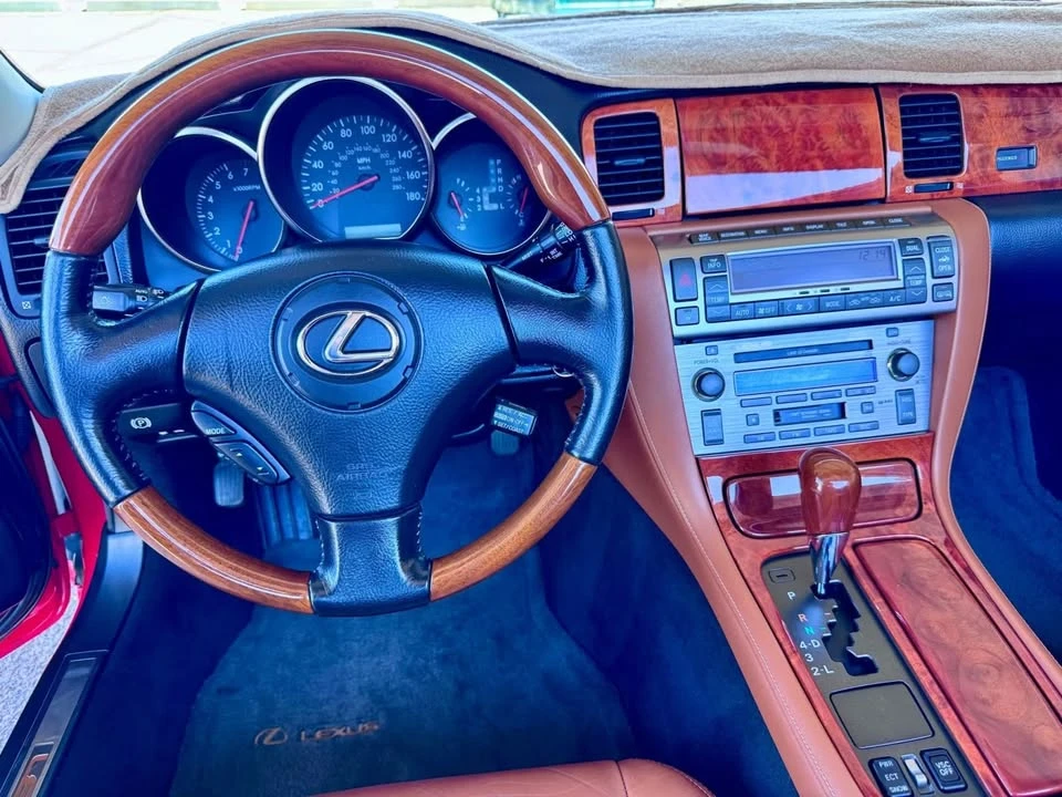 2003 Lexus SC430 - Image 11 of 20