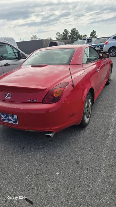 2003 Lexus SC430 - Image 9 of 10