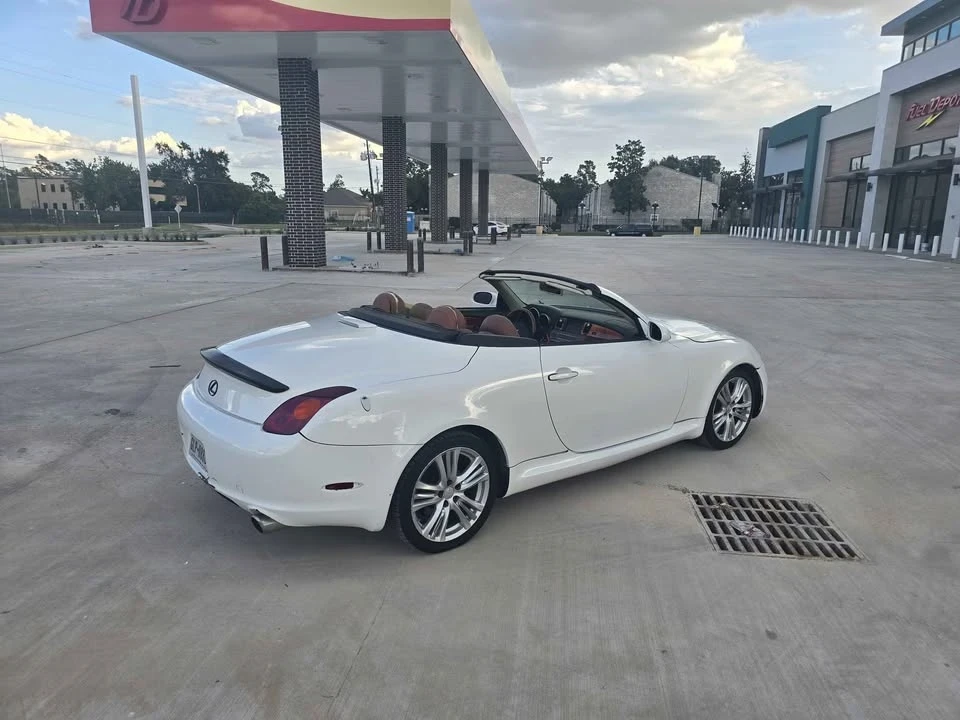 2003 Lexus SC430 - Image 2 of 16