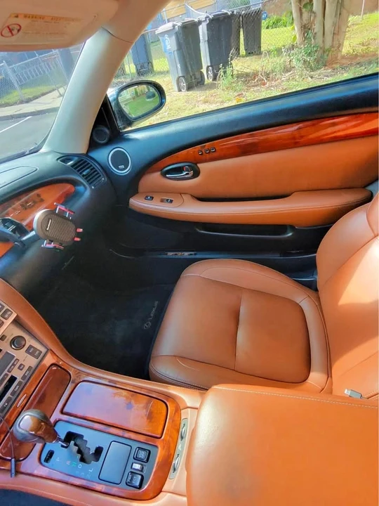 2003 Lexus SC430 - Image 7 of 11