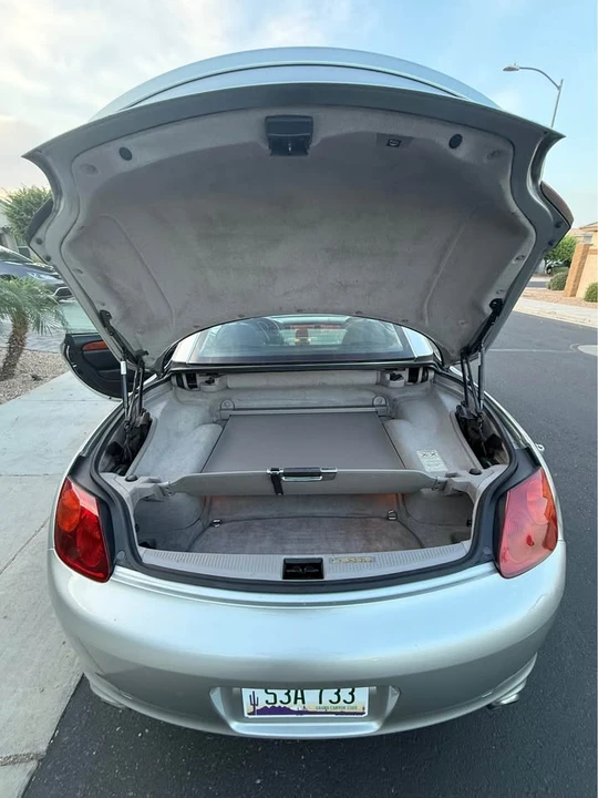2003 Lexus SC430 - Image 10 of 21