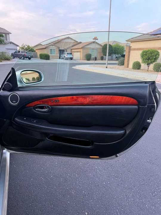 2003 Lexus SC430 - Image 9 of 21