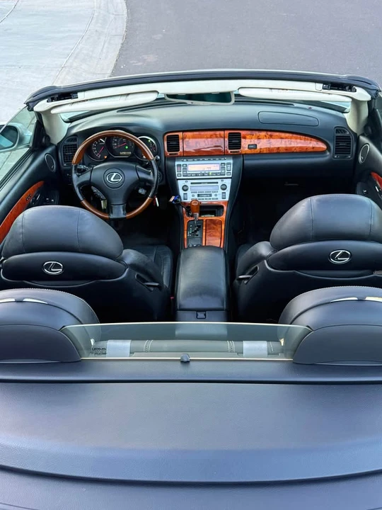 2003 Lexus SC430 - Image 15 of 21