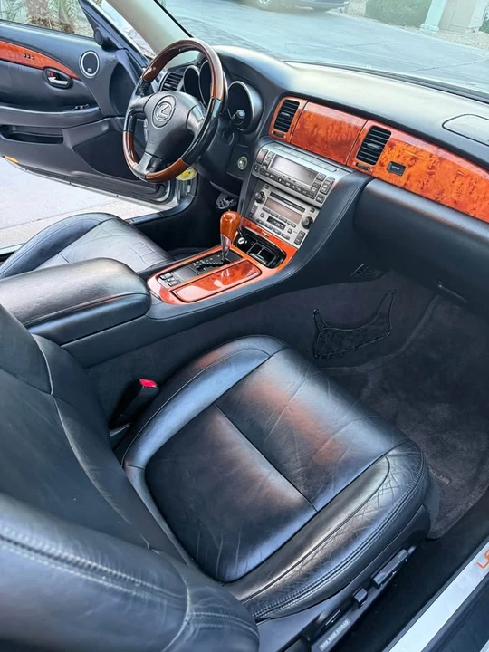 2003 Lexus SC430 - Image 7 of 21