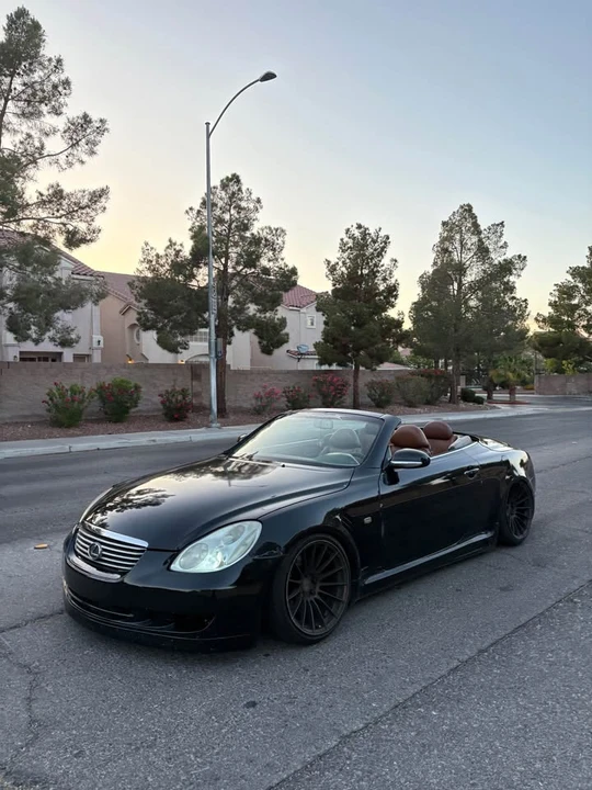 2003 Lexus SC430 - Image 2 of 13