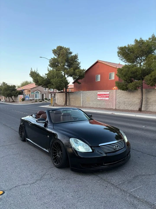 2003 Lexus SC430 - Image 5 of 13