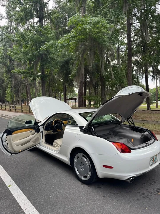 2003 Lexus SC430 - Image 10 of 20