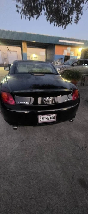 2003 Lexus SC430 - Image 4 of 9