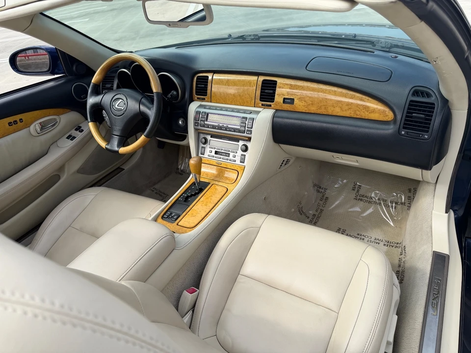 2003 Lexus SC430 - Image 17 of 21
