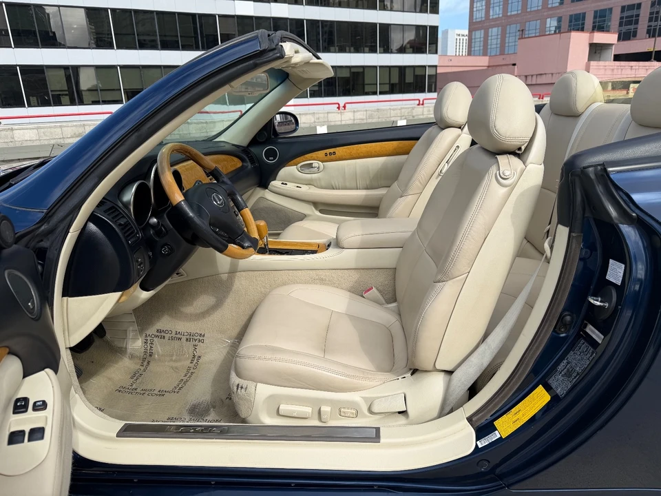2003 Lexus SC430 - Image 10 of 21