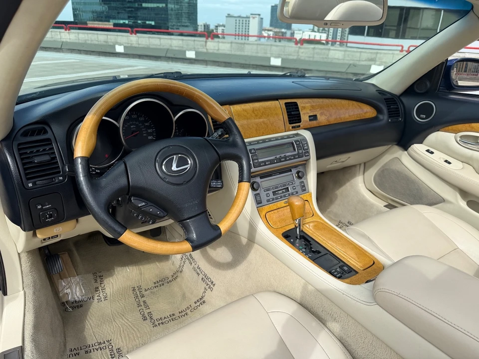 2003 Lexus SC430 - Image 11 of 21