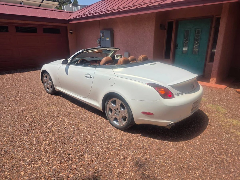 2003 Lexus SC430 - Image 3 of 24