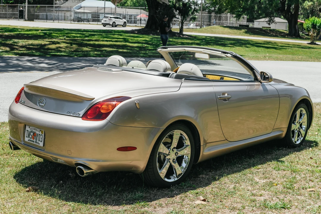 2003 Lexus SC430 - Image 4 of 31