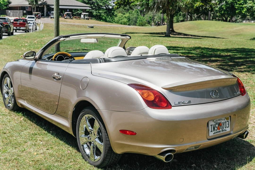 2003 Lexus SC430 - Image 10 of 31
