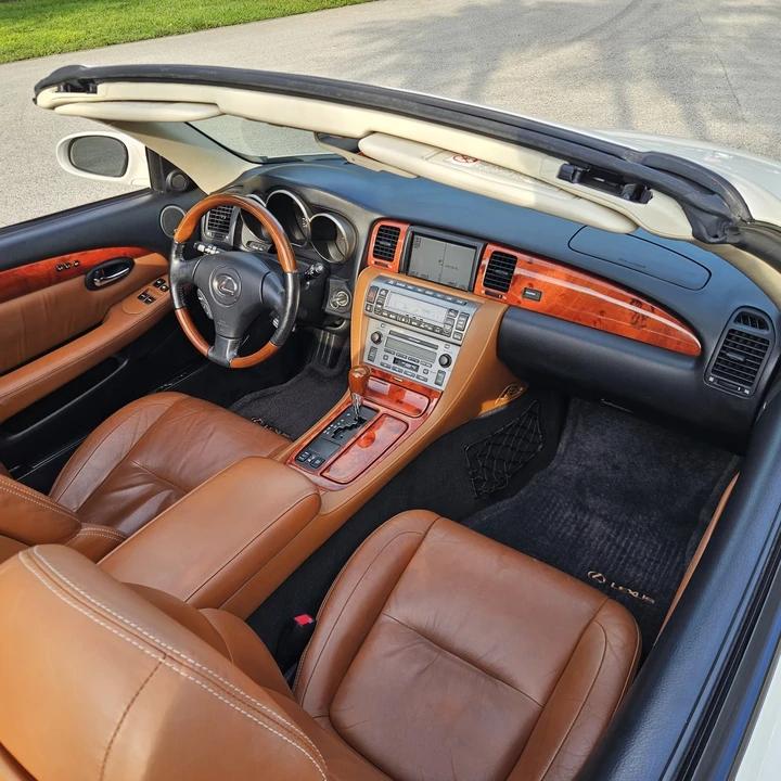 2003 Lexus SC430 - Image 15 of 31