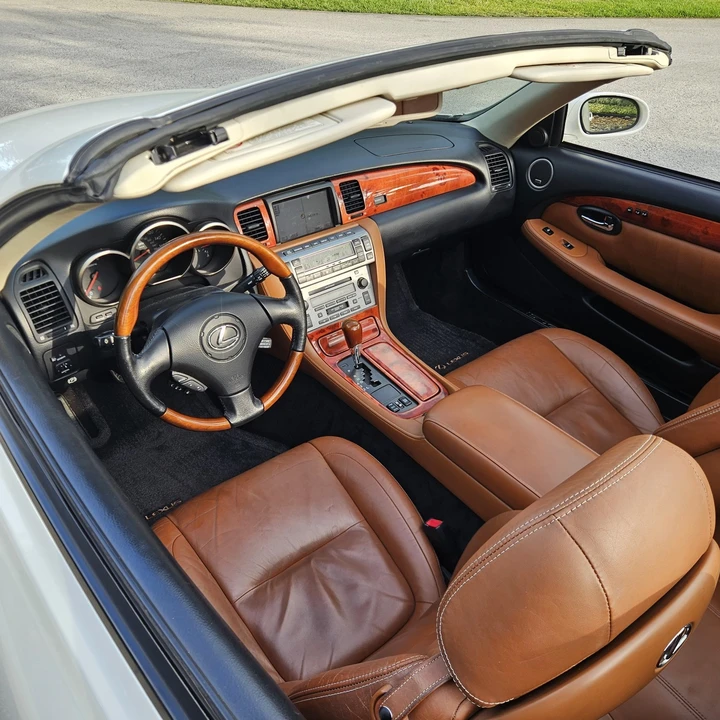2003 Lexus SC430 - Image 14 of 31