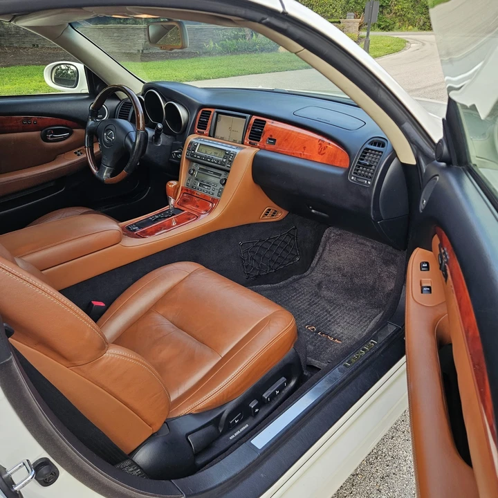 2003 Lexus SC430 - Image 19 of 31