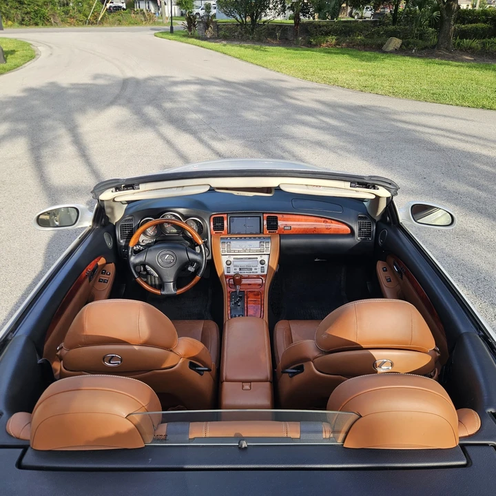 2003 Lexus SC430 - Image 16 of 31