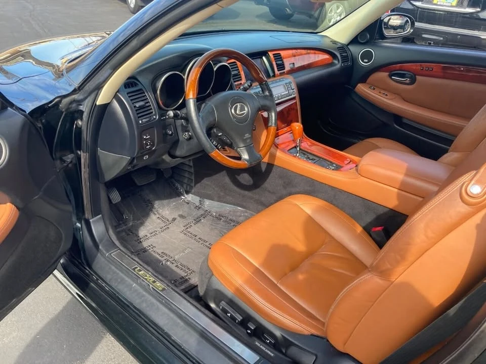2003 Lexus SC430 - Image 11 of 20