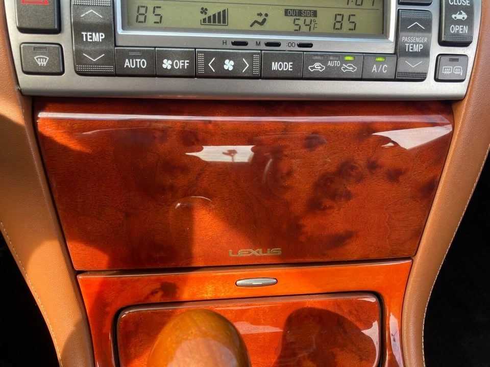 2003 Lexus SC430 - Image 19 of 20