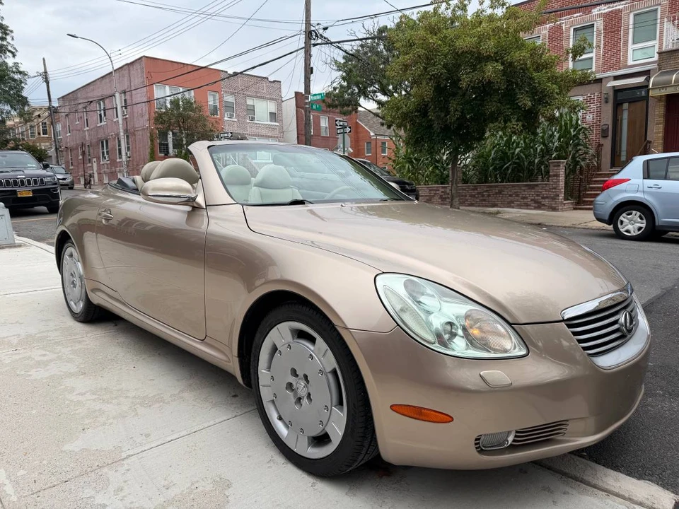 2003 Lexus SC430 - Image 2 of 16