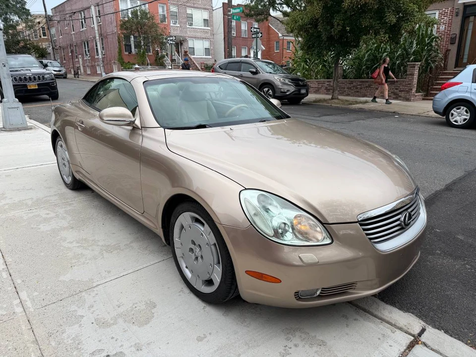 2003 Lexus SC430 - Image 11 of 16
