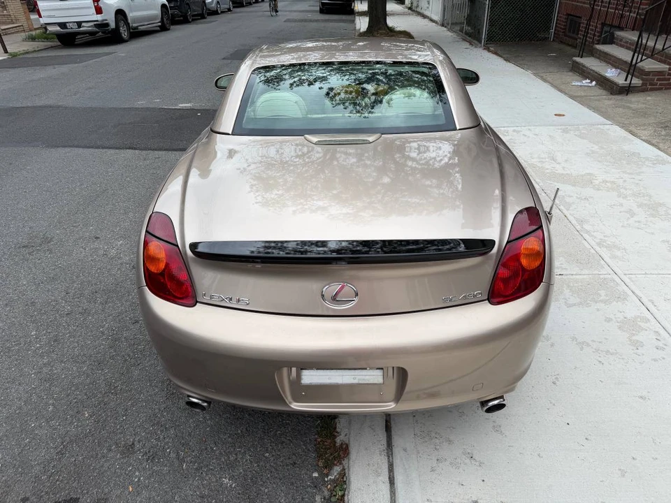 2003 Lexus SC430 - Image 12 of 16