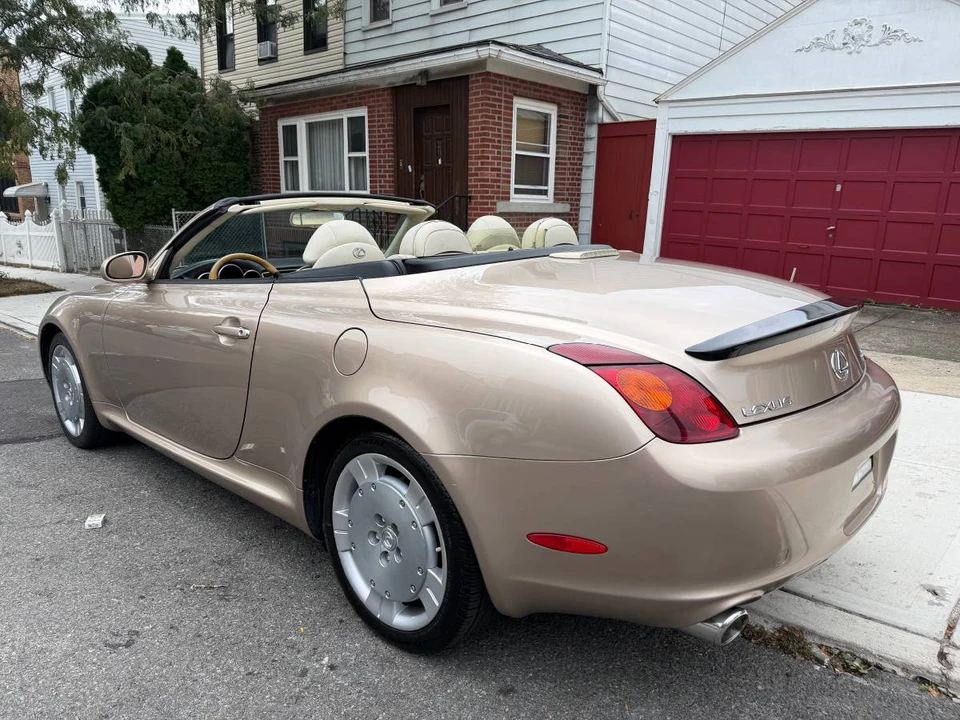 2003 Lexus SC430 - Image 4 of 16
