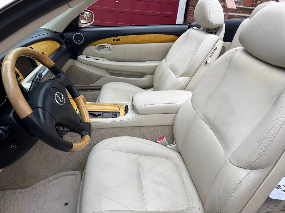 2003 Lexus SC430 - Image 7 of 16