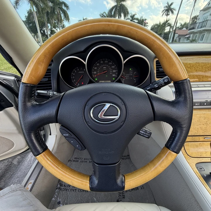 2003 Lexus SC430 - Image 24 of 31