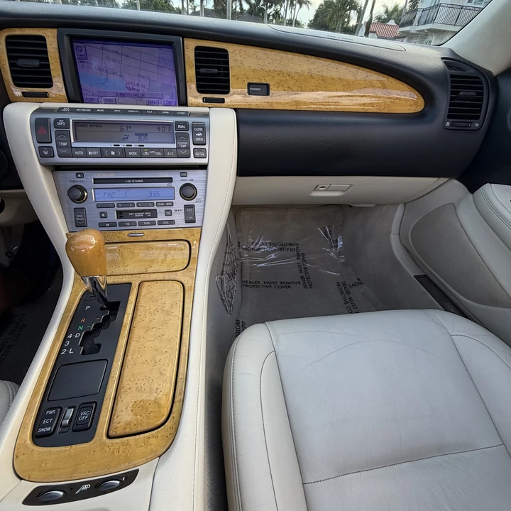 2003 Lexus SC430 - Image 30 of 31