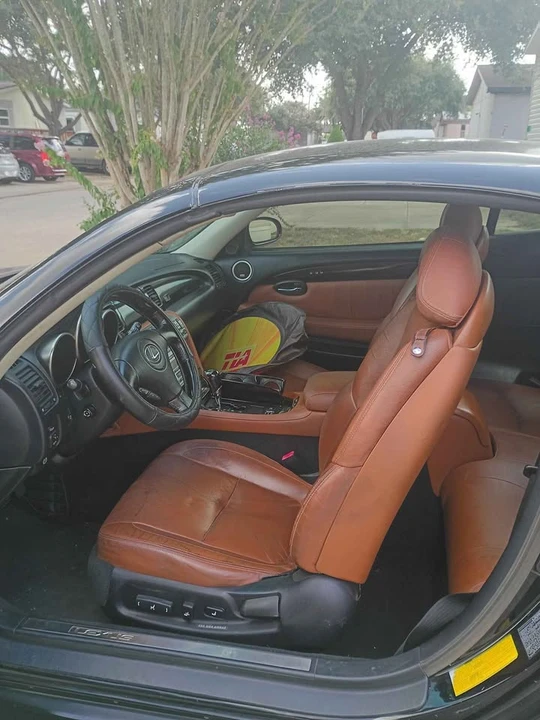2003 Lexus SC430 - Image 4 of 5
