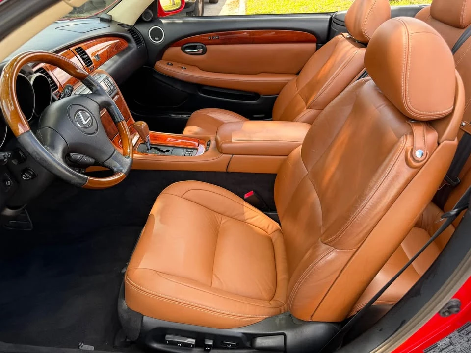 2003 Lexus SC430 - Image 8 of 10